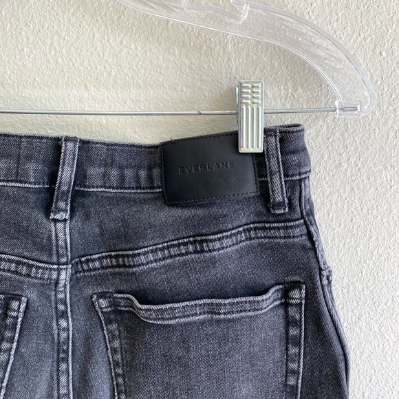 Everlane Cheeky Bootcut Jean Washed Black 26 Regular - Picture 3 of 5
